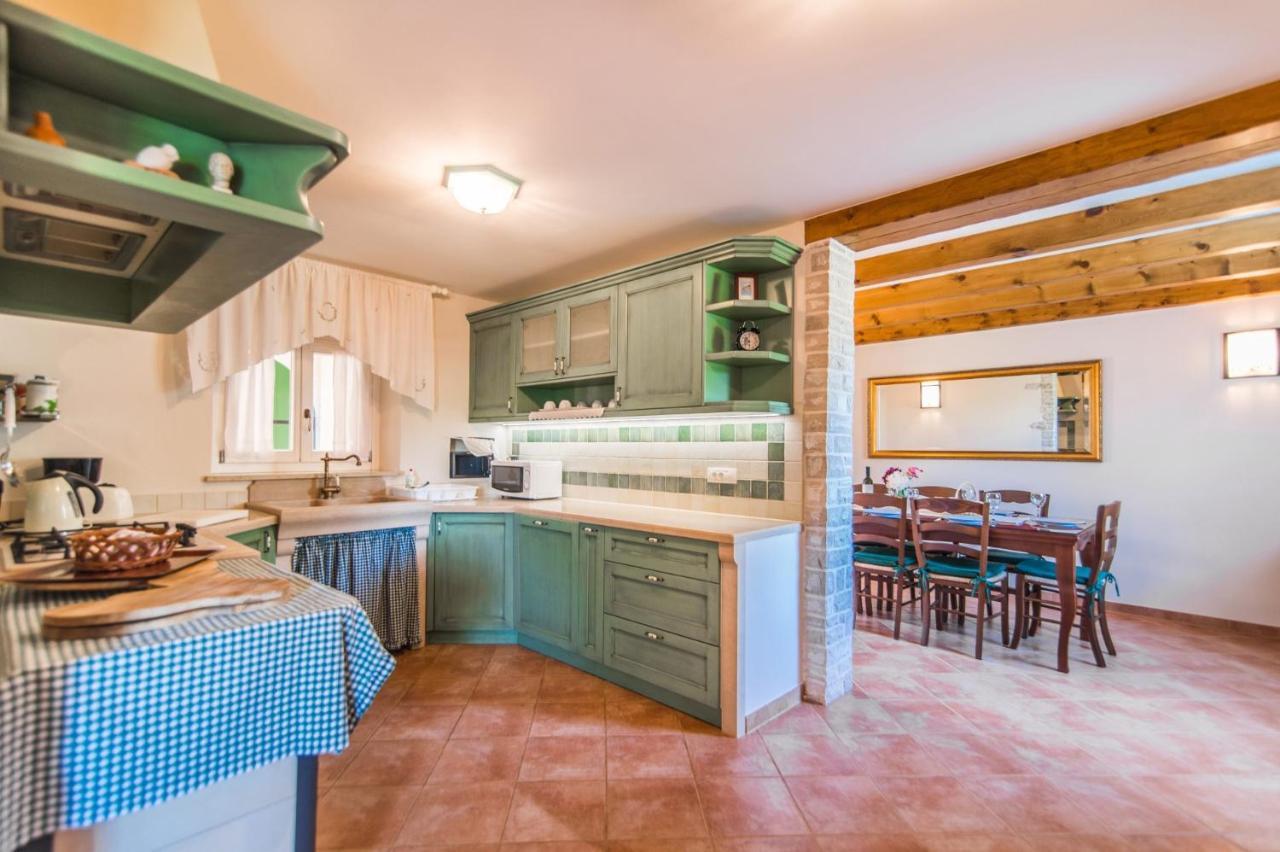 Villa Faggiolo By Villa Plus Rudani ภายนอก รูปภาพ